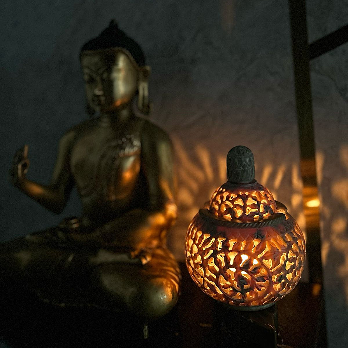 Marble Bukhoor Diffuser & Oil Burner – Hand-Carved Luxury Décor UAE