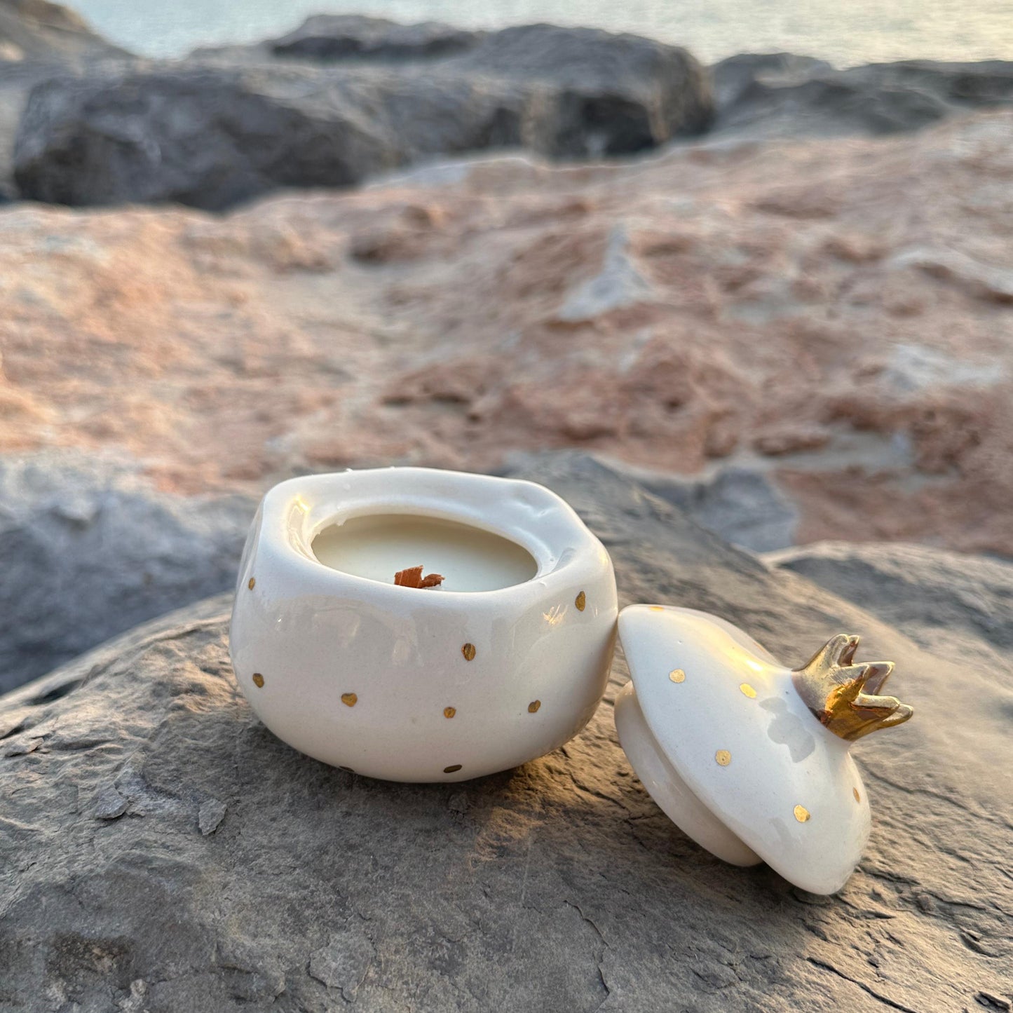 Lidded Annar Ivory Soy Wax Candle - Single