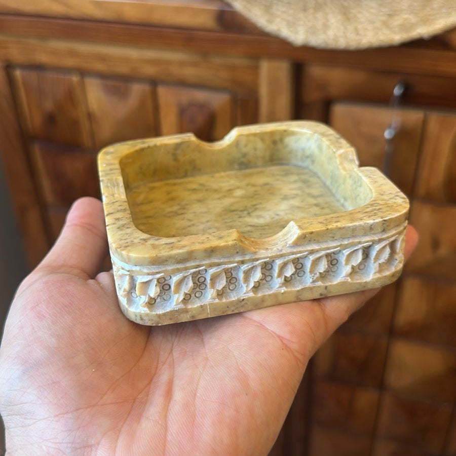 Sahra Handcrafted Marble Ash Tray