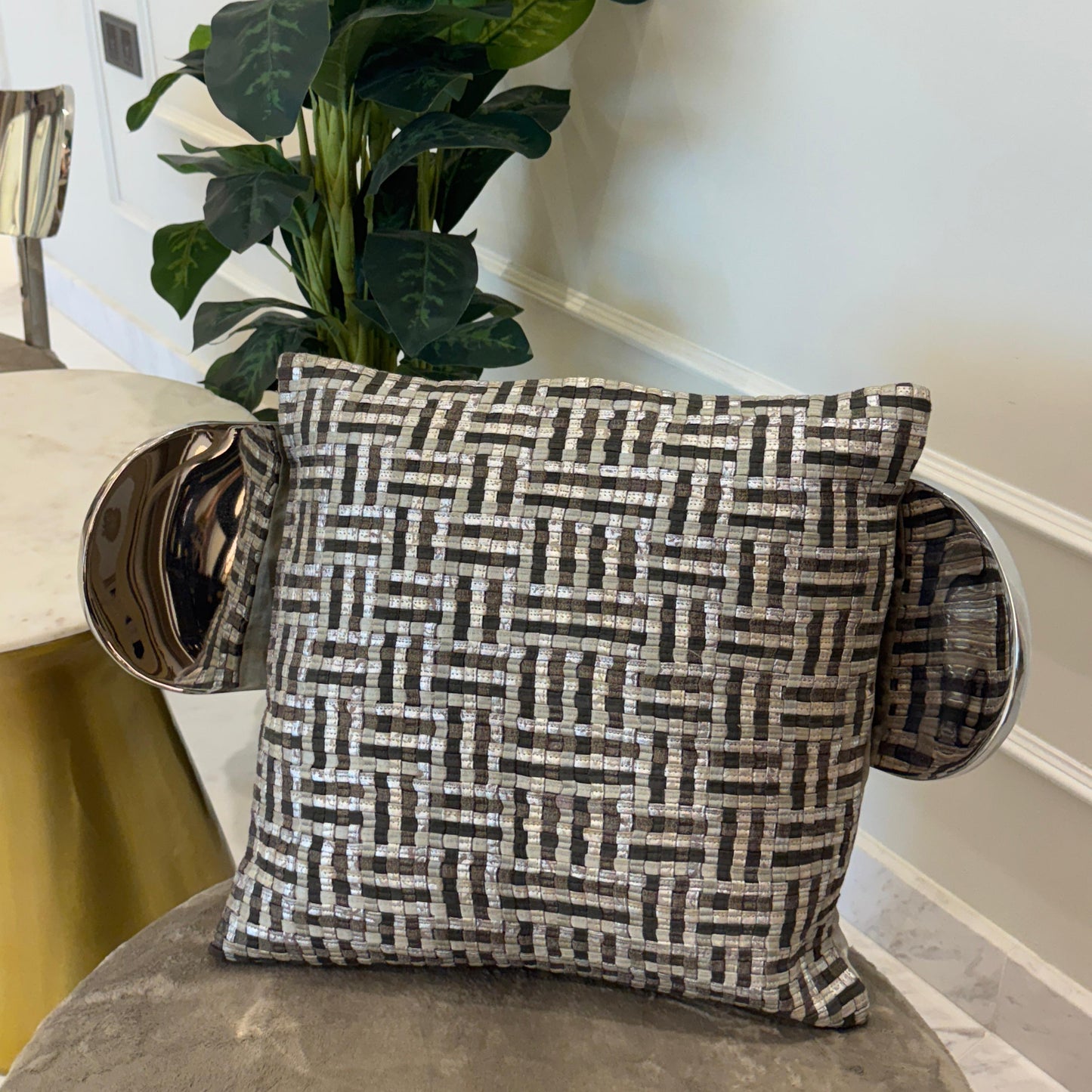 Maze Cushion 45x45 cm