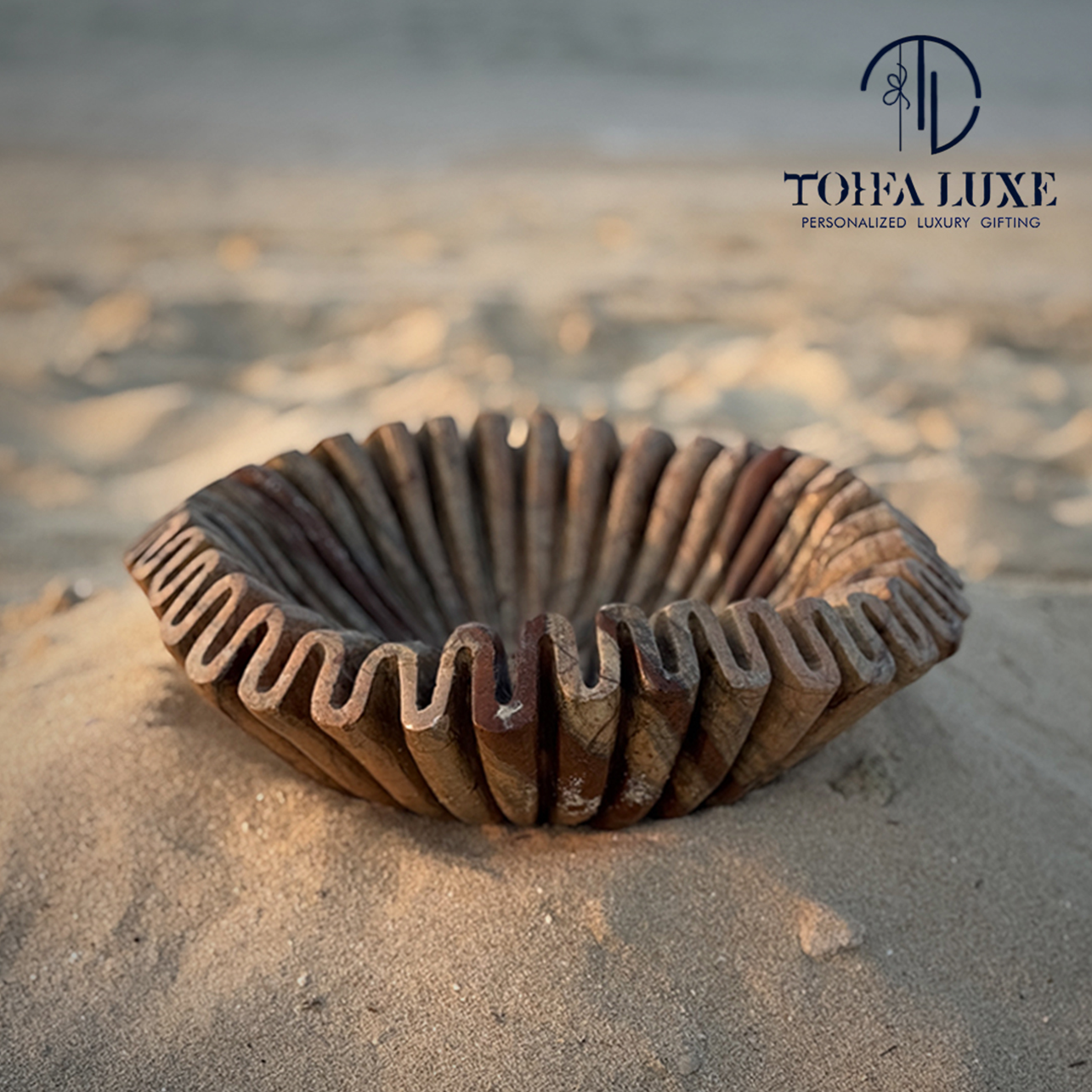 Handcrafted Brown Marble Ruffle Bowl