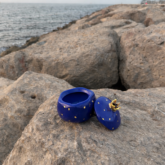 Handmade Lidded Blue Ceramic Pomegranate (Annar) Bowl – Decorative Storage & Serveware