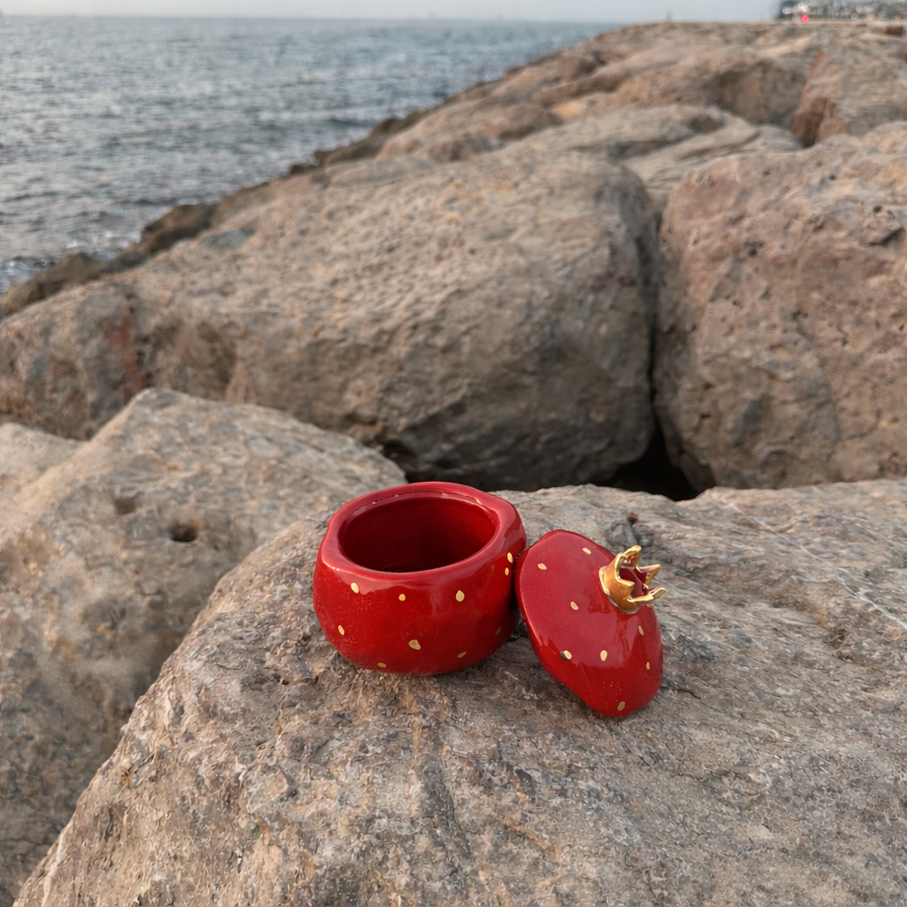 Handmade Lidded Red  Pomegranate (Annar) Bowl – Decorative Storage- single