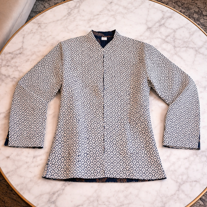 Nomad Handcrafted Jacket – Large (50 × 70 cm)