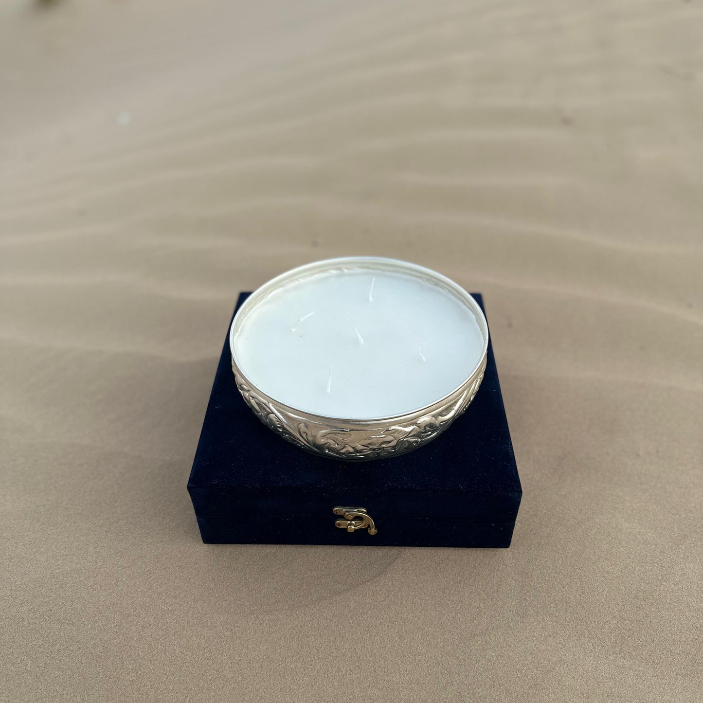 Celeste Urli Big Candle in Premium Velvet Gift Box - Oud fragrance