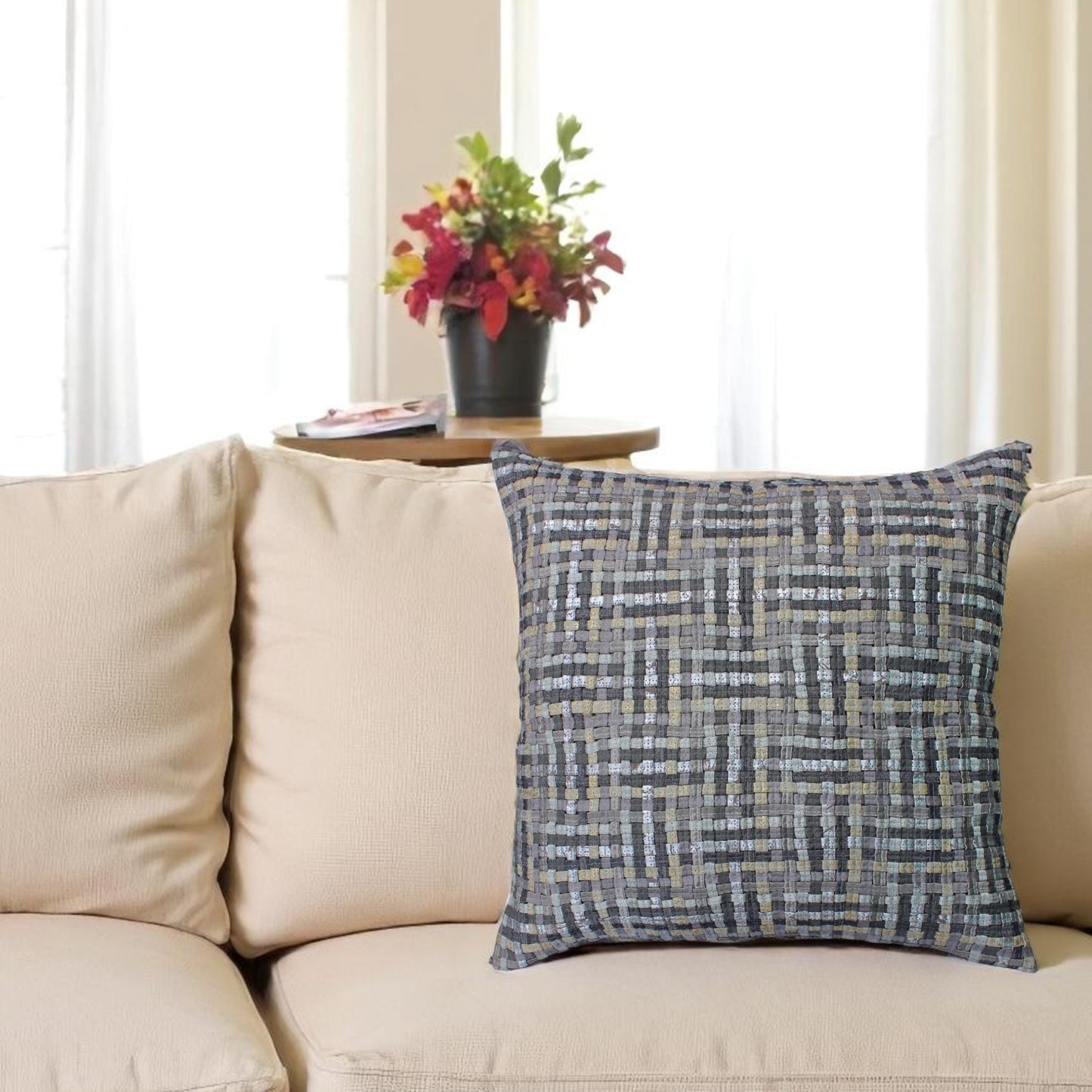 Maze Cushion 45x45 cm