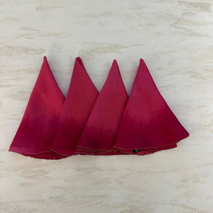 Pink Ombre Embroidered Round Napkin Set – Set of 4 (50 cm Diameter)