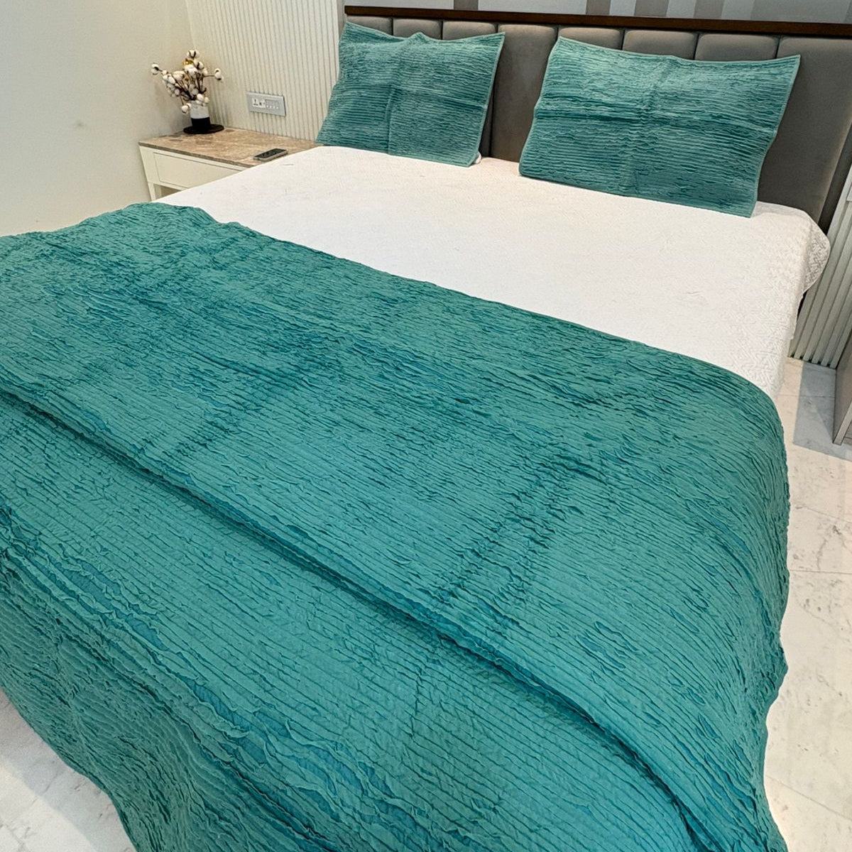 Teal Cutwork Quilted Bed Cover Set – 250 x 250 cm + Pillow Covers (50 x 75 cm)