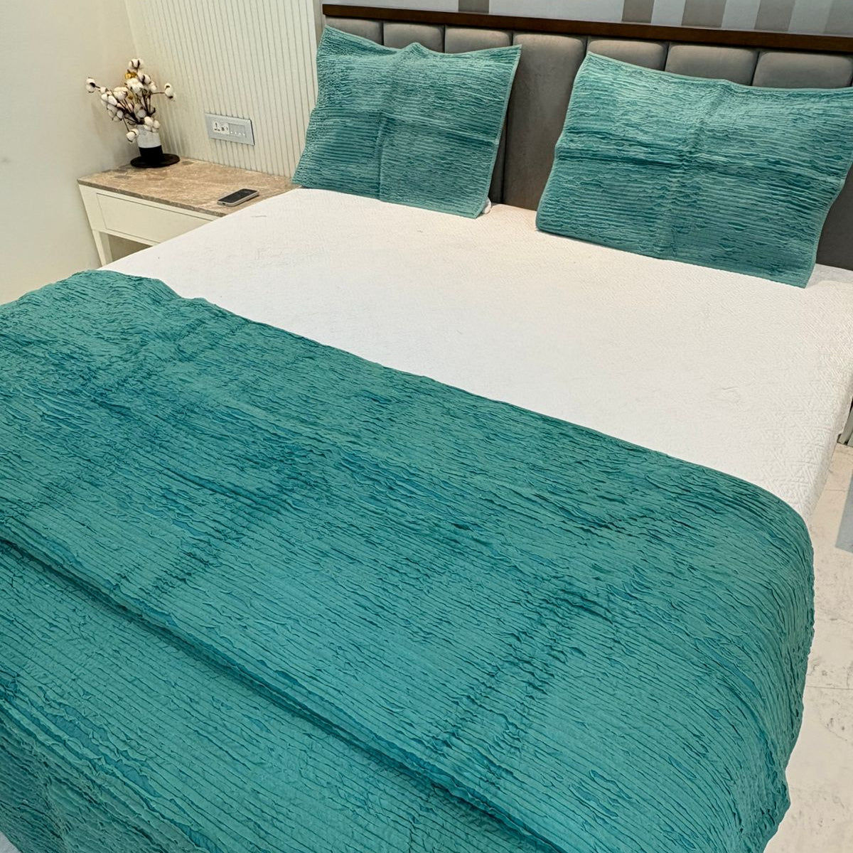 Teal Cutwork Quilted Bed Cover Set – 250 x 250 cm + Pillow Covers (50 x 75 cm)