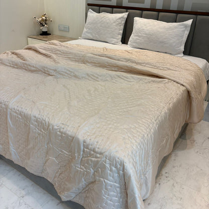 Cream Silk Quilted Bed Throw – 210 x 240 cm