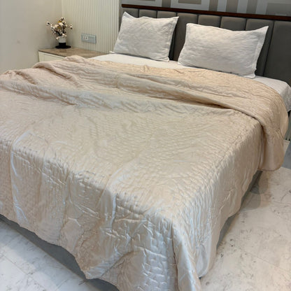 Cream Silk Quilted Bed Throw – 210 x 240 cm